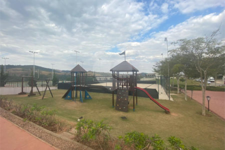 Casa à venda com 3 suítes no condomínio Campo de Toscana, Vinhedo - SP