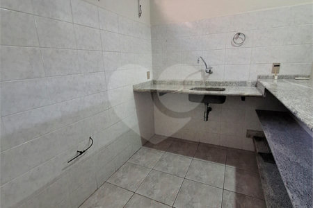 Casa à venda ou para alugar com 4 quartos, sendo 2 suítes,  em Santa Rosa, Vinhedo, SP