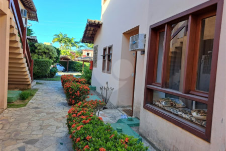 Casa à venda com 2 quartos em Taperapuan, Porto Seguro, BA