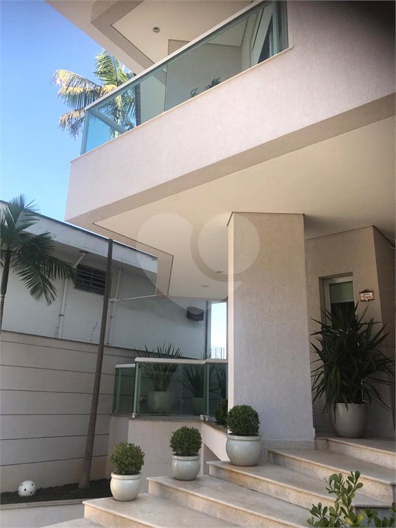 Casa à venda com 5 suítes em Jardim São Bento, São Paulo, SP