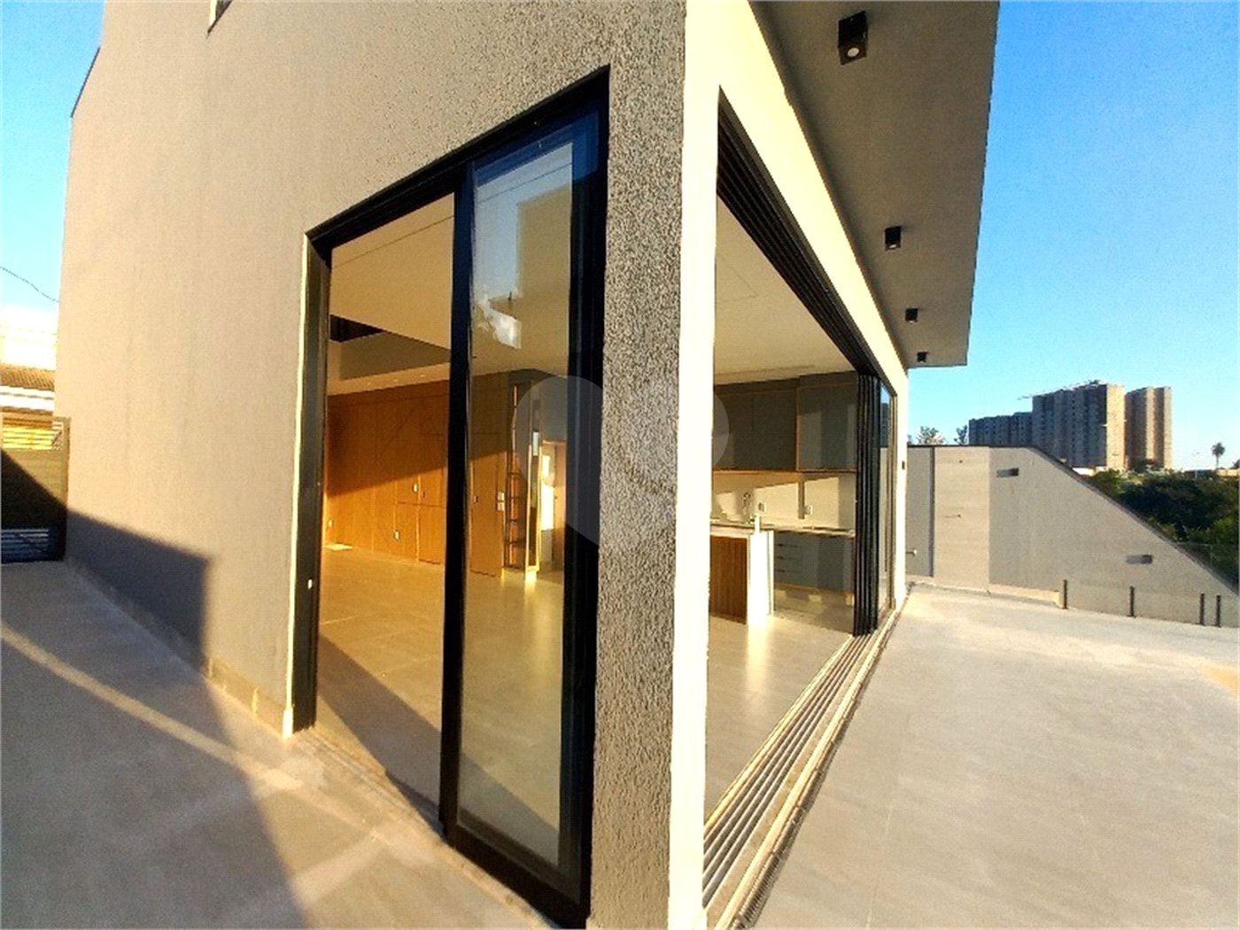 Casa à venda com 4 suítes no condomínio Terra Magna, Indaiatuba - SP
