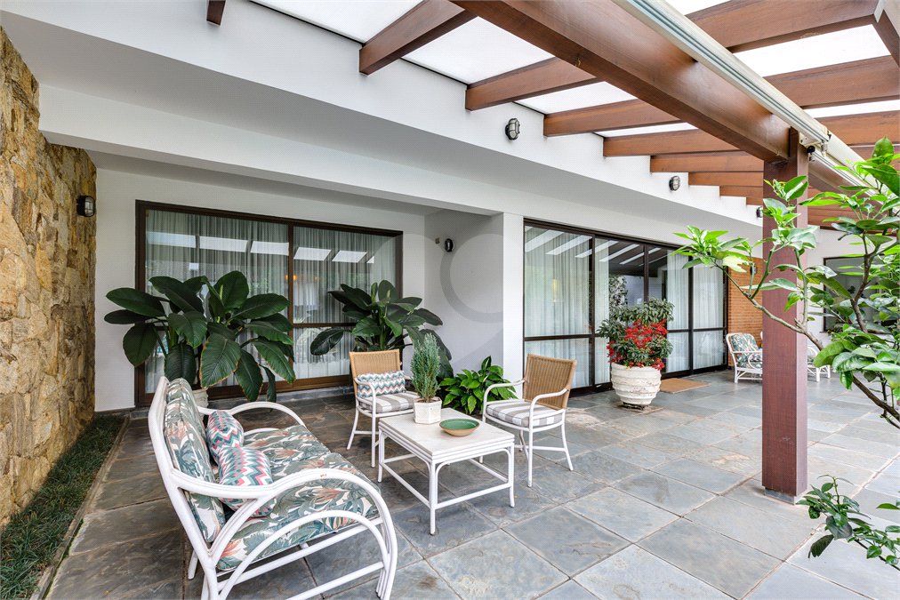 Casa à venda com 4 suítes em Alto da Boa Vista, São Paulo, SP