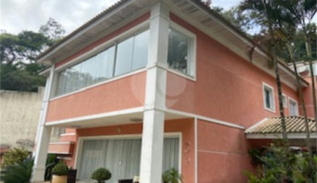 Casa à venda com 4 suítes no condomínio Parque Imperial da Cantareira, Mairiporã - SP