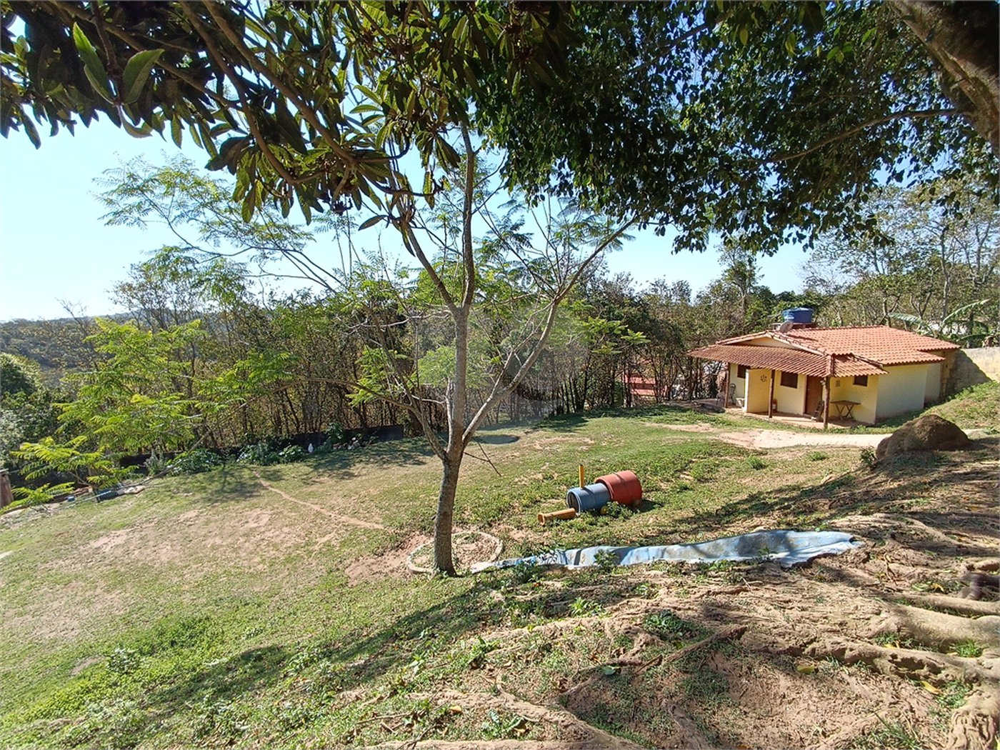 Chácara à venda com 2 suítes em Sorocamirim (canguera), São Roque, SP