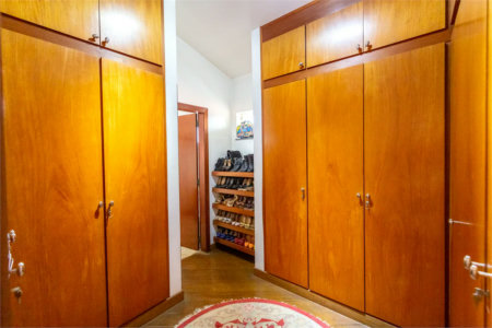 Casa à venda com 4 quartos, sendo 2 suítes, em Brooklin Paulista, São Paulo, SP