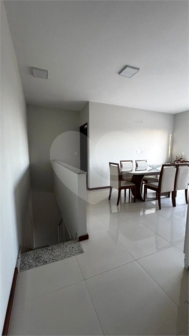 Casa em condomínio à venda com 4 quartos, sendo 2 suítes, em Palmeiras, Cabo Frio, RJ