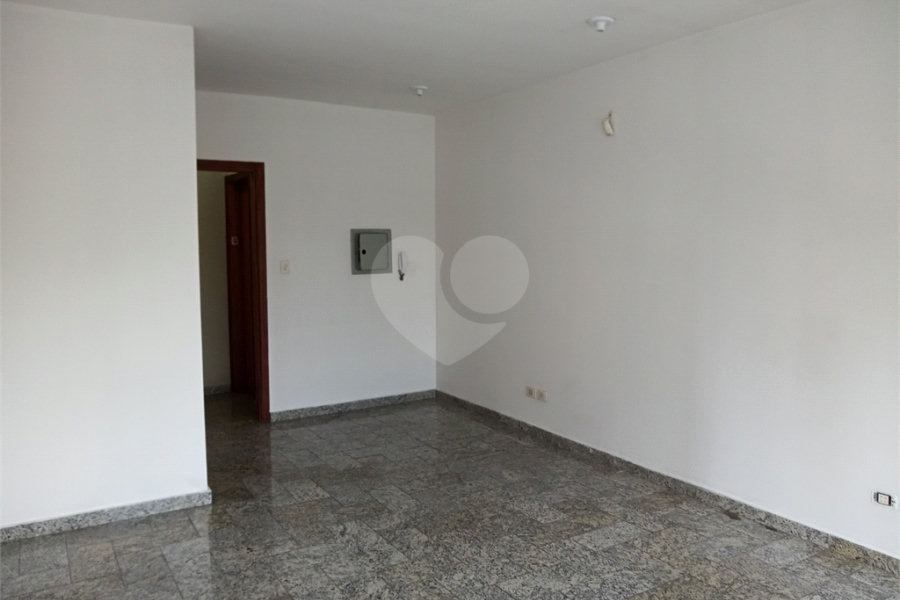 Prédio à venda em Santana, São Paulo, SP