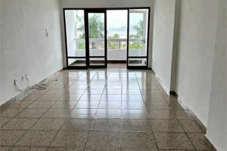 Apartamento Residencial à venda, Itararé, São Vicente - AP0804.