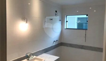 Casa à venda com 4 suítes no condomínio Garden House, Atibaia - SP