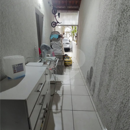 Casa à venda com 2 quartos, sendo 1 suíte, no condomínio Residencial Viva Vida, Cotia - SP