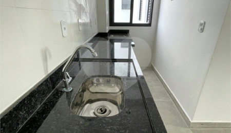 Casa à venda com 3 quartos, sendo 1 suíte,  no condomínio Residencial Calegari, São Paulo - SP