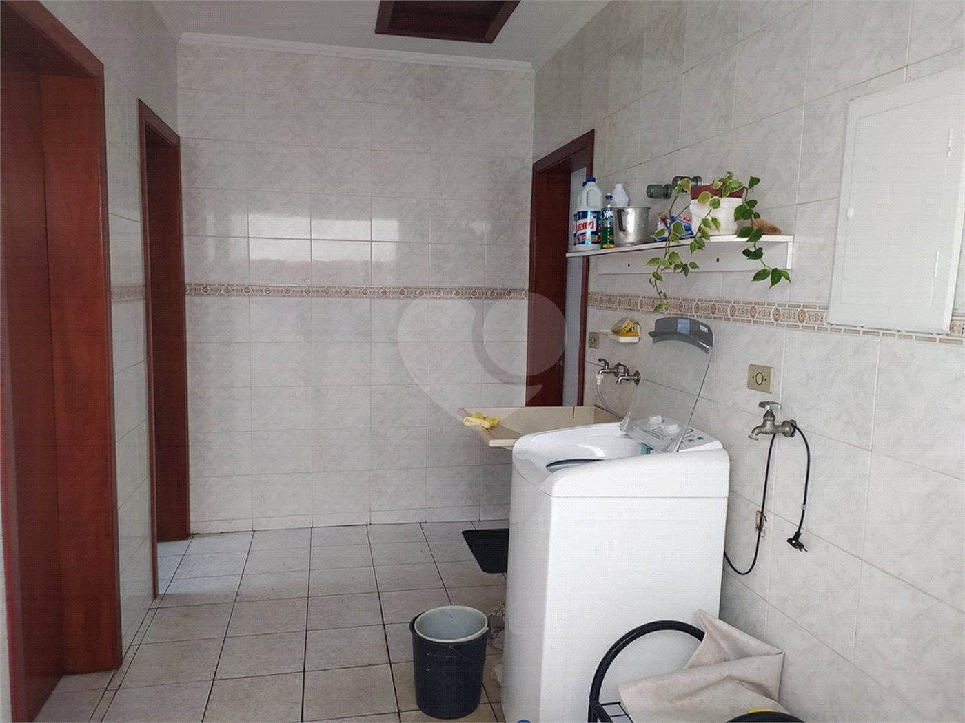 Sobrado à venda com 4 quartos, sendo 2 suítes, em Jardim Prudência, São Paulo, SP