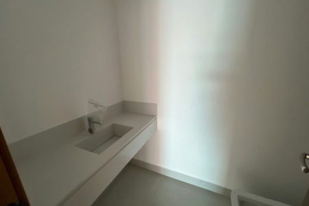 Apartamento Garden de Alto Padrão na Quadra da Praia – Exclusividade e Sofisticação na Aparecida, Santos