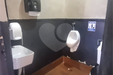 Casa à venda com 3 quartos, sendo 1 suíte, no Centro, Vinhedo, SP