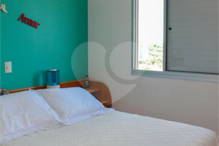 Apartamento à venda com 3 quartos, sendo 1 suíte, em Vila Gomes, São Paulo, SP