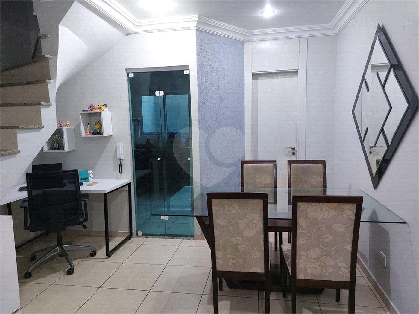 Casa à venda com 2 suítes no condomínio Villa Dell Victor, São Paulo - SP