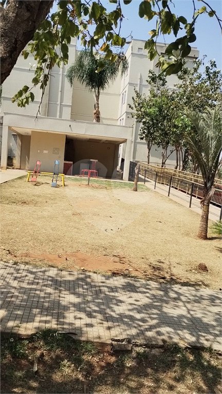 Excelente apartamento à venda no Condomínio Monte D’Oro