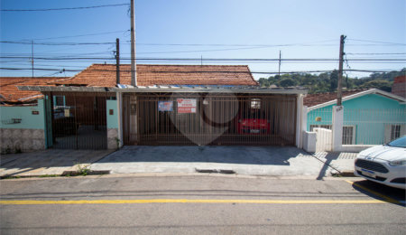 Sobrado à venda com 2 quartos em Vila Santa Rita, São Roque, SP