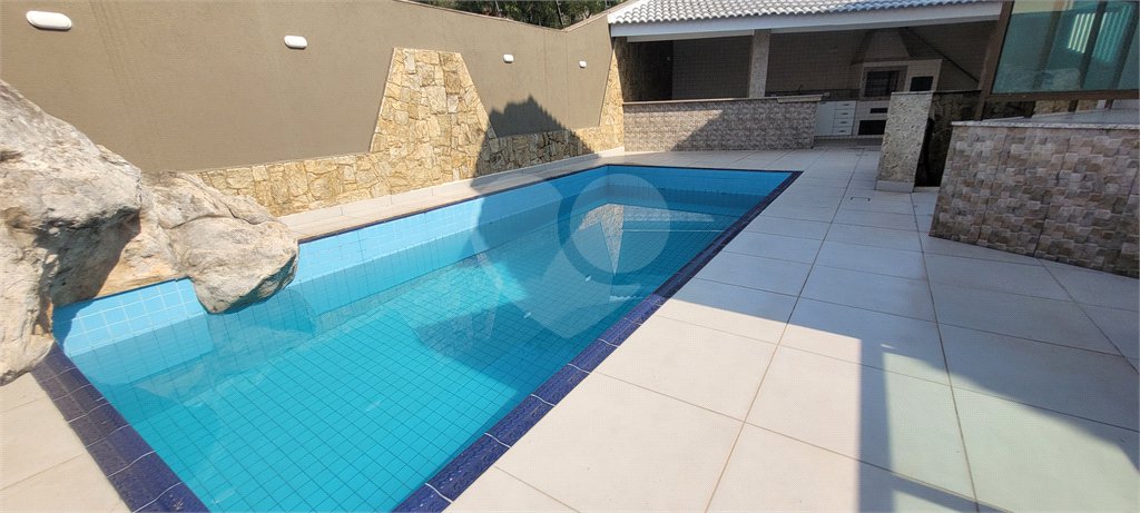 Sobrado de alto padrão com piscina e sauna no Jardim França
