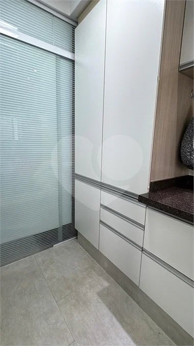 92 m², 3 dormitórios, varanda gourmet, 2 vagas e lazer completo