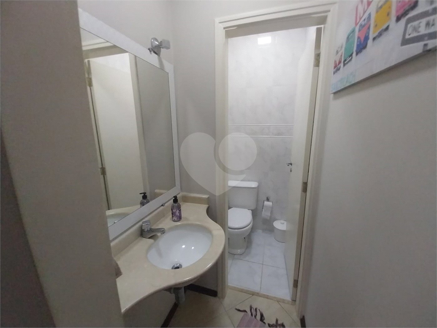 Casa Térrea Disponível para Locação e Venda no Condomínio Vilaggio Capriccio