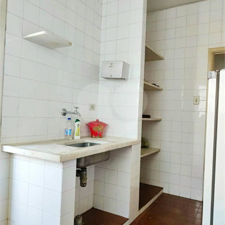 Apartamento para venda e locação no bairro da Bela Vista, em São Paulo.