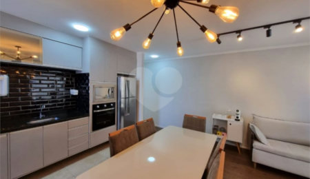 Apartamento à venda com 3 quartos, sendo 1 suíte, em Catumbi, São Paulo, SP