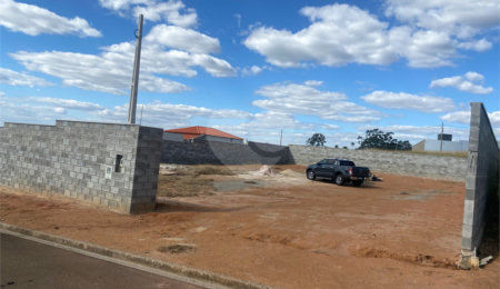 Terreno à venda em Loteamento Jardim Vista Alegre, São Carlos, SP