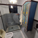 Casa à venda na Vila Mariana de 300 metros quadrados, com 3 dormitórios, 1 suíte e 2 vagas.