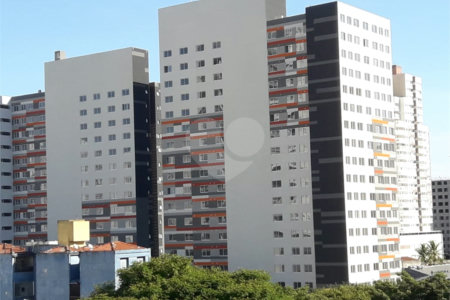 Apartamento tipo Studio em frente ao Metrô Brás - Centro - São Paulo - SP