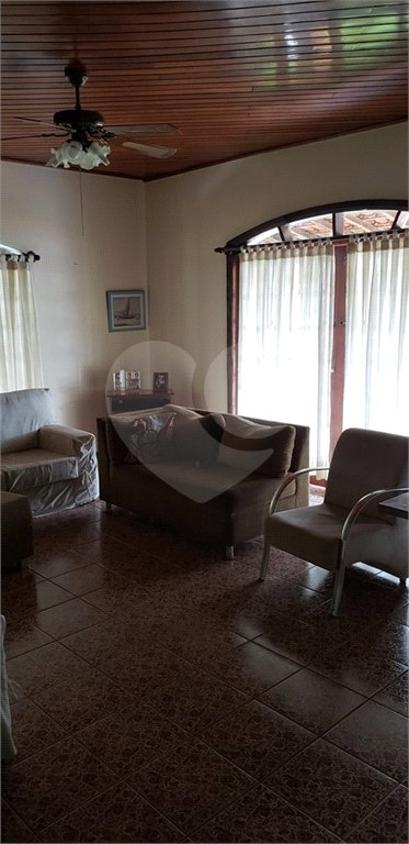 Sitio para venda.