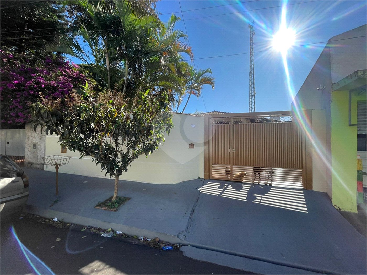 Casa térrea disponível para venda no Jardim Bandeirantes