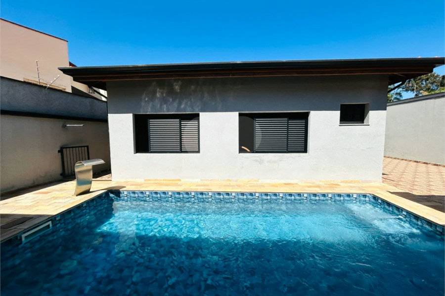 Casa a venda com 3 quartos no bairro Nova Piracicaba, em Piracicaba SP.