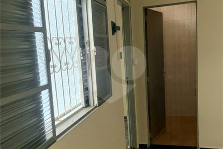 Duas casas no mesmo terreno – versatilidade e espaço no Jardim Cruzeiro do Sul