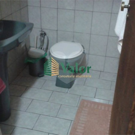 Casa com 4 dormitórios