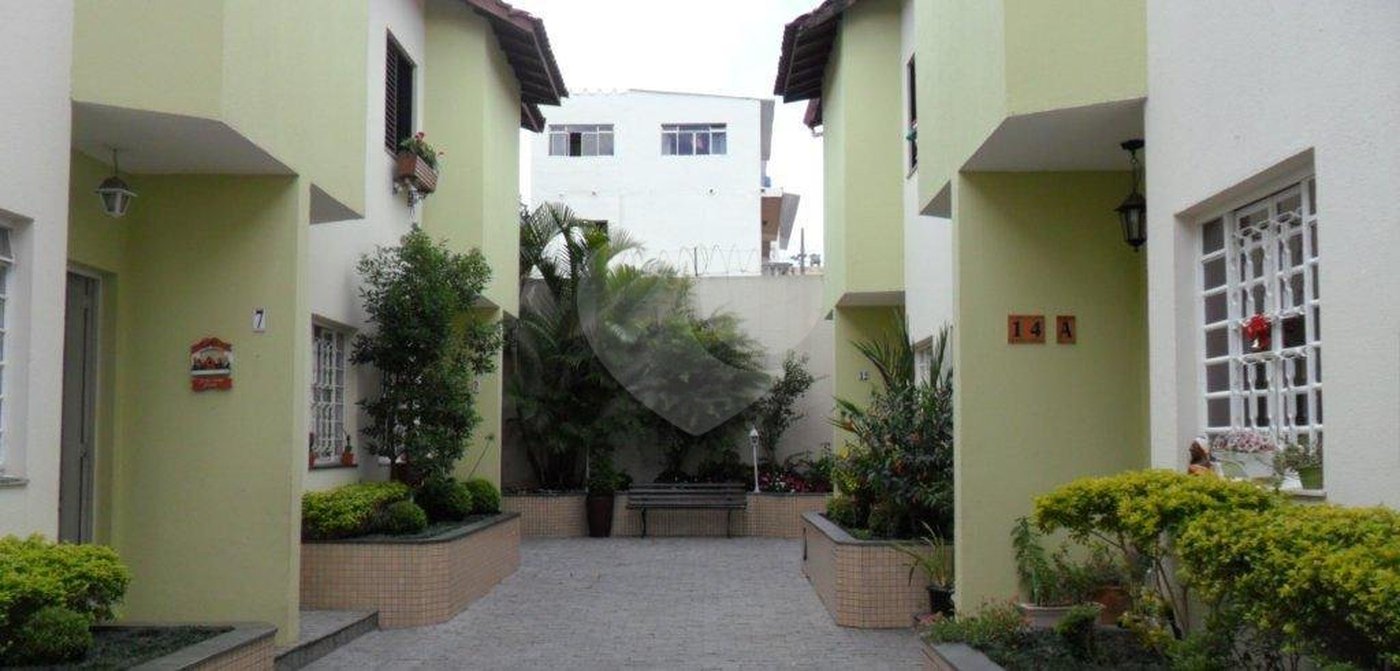 Casa à venda com 2 suítes no condomínio Morada do Sol, São Paulo - SP