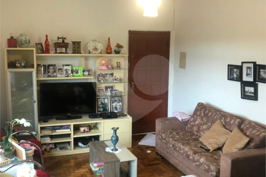 Casa à venda com 3 quartos, sendo 1 suíte, em Horto, São Paulo, SP