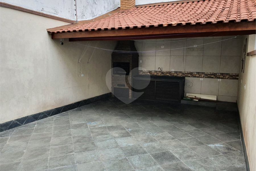 Sobrado à venda com 4 quartos, sendo 2 suítes, em Tremembé, São Paulo, SP