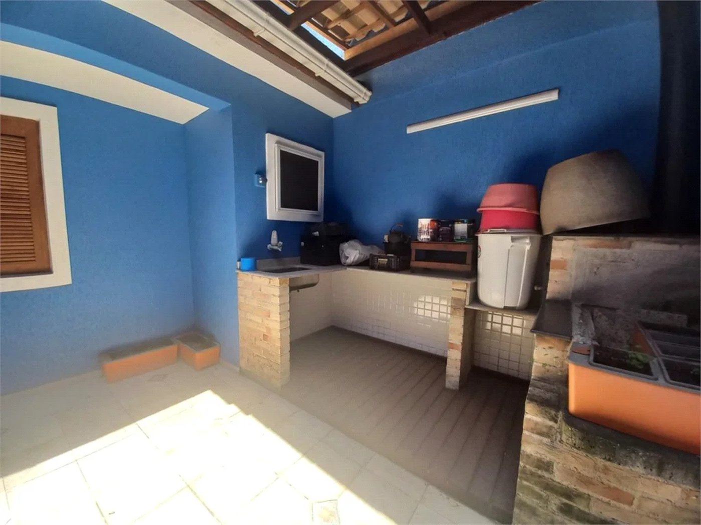 Casa à venda com 5 quartos, sendo 3 suítes, em Jardim Bonfiglioli, São Paulo, SP