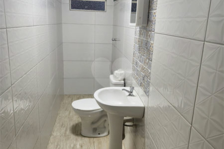 Casa para alugar com 5 quartos, sendo 1 suíte, em Vila Ipojuca, São Paulo, SP