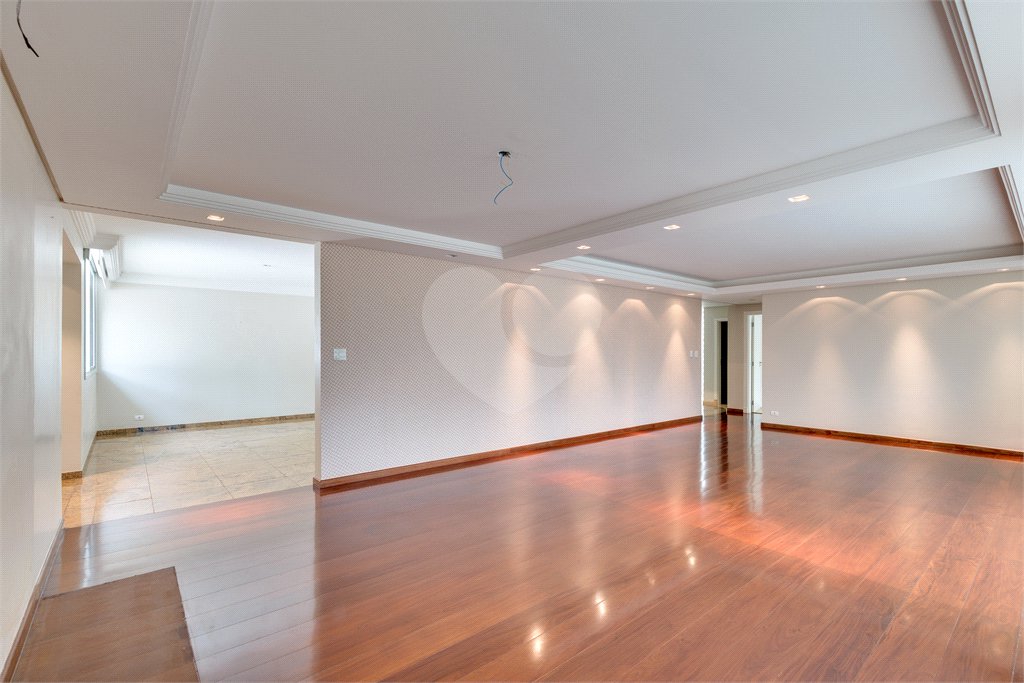 Casa de Vila à venda com 4 suítes em Chácara Flora, São Paulo, SP