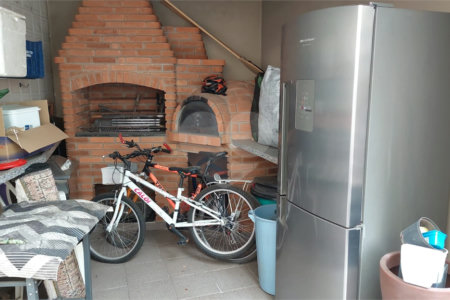 Casa à venda com 7 quartos, sendo 2 suítes, em Jardim Londrina, São Paulo, SP