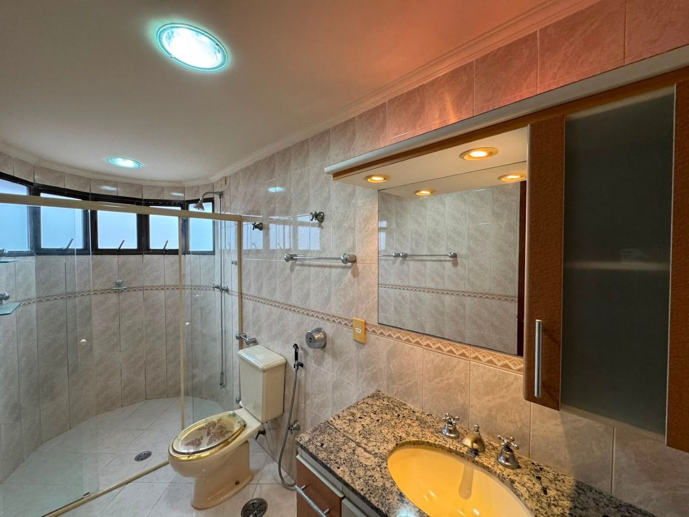 Cobertura com 4 dormitórios à venda, 360 m² por R$ 1.990.000,00 - Gonzaga - Santos/SP