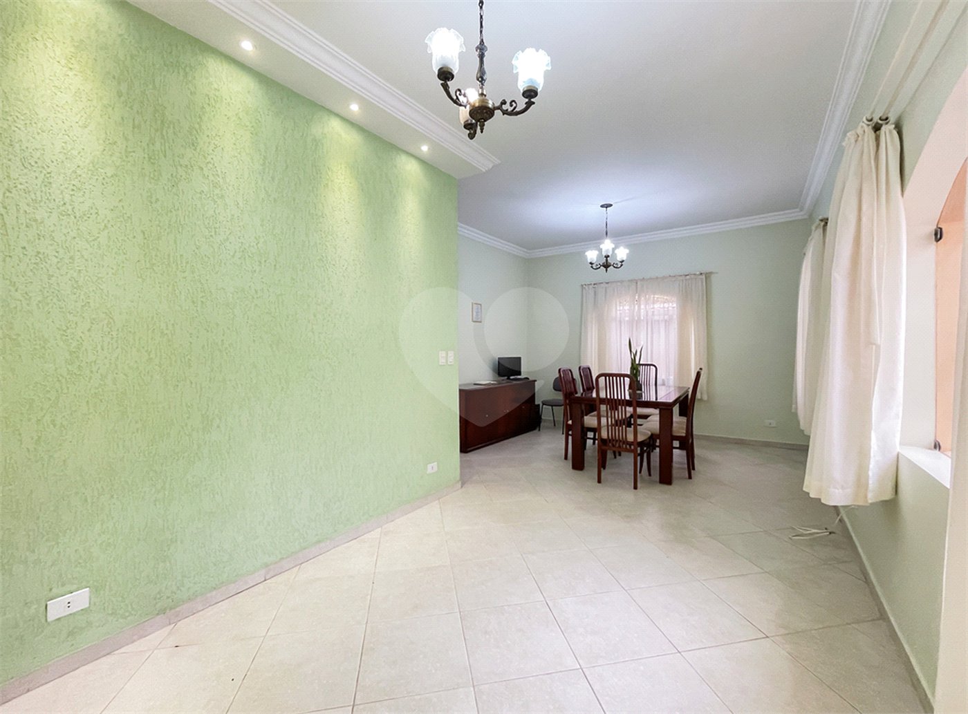 Casa Térrea à venda com 6 quartos, sendo 3 suítes,  em Instituto de Previdência, São Paulo, SP
