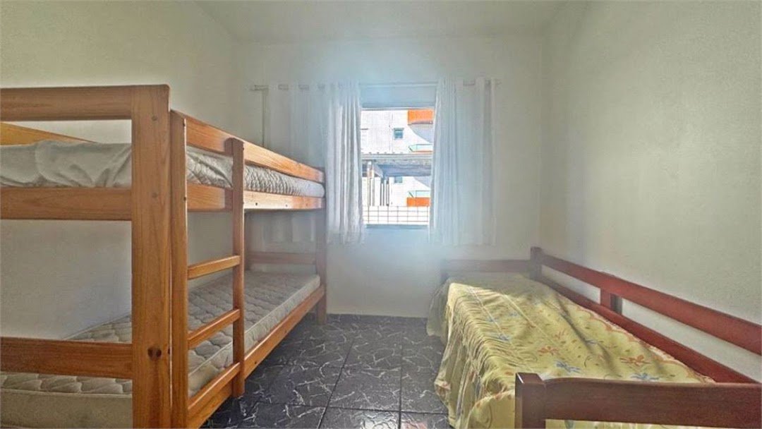 Apartamento Residencial à venda, Vila Guilhermina, Praia Grande - AP0381.