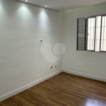 Apartamento à venda com 3 quartos, sendo 1 suíte,  em Vila Lavínia, Mogi das Cruzes, SP