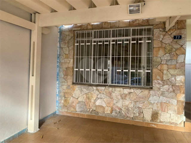 Sobrado à venda com 3 quartos em Santana, São Paulo, SP