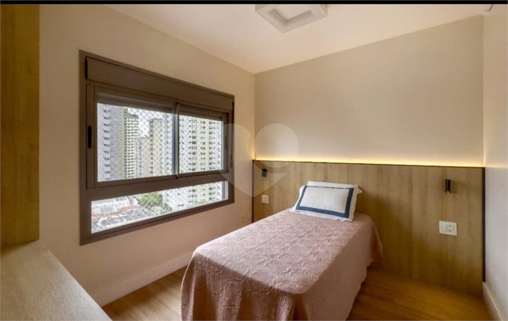 Apartamento à venda com 3 quartos, sendo 1 suíte, em Vila Olímpia, São Paulo, SP