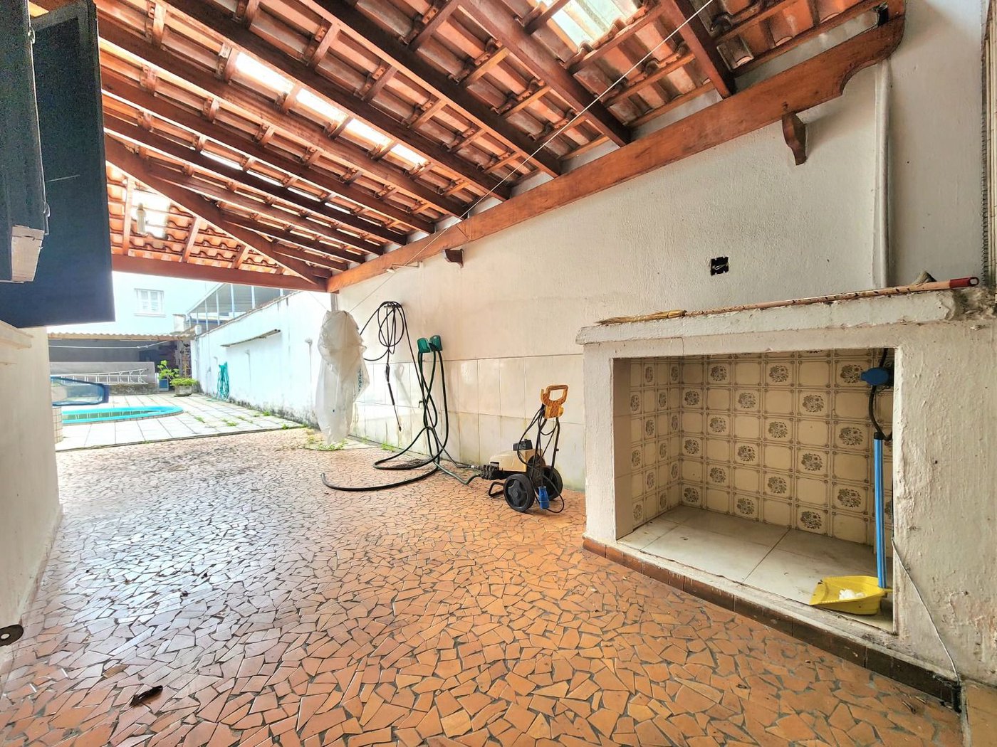 Casa com 3 dormitórios à venda, 198 m² por R$ 1.099.000,00 - Marapé - Santos/SP