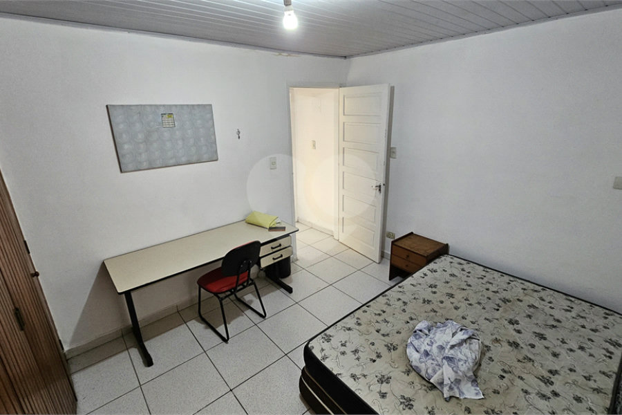 Casa à venda com 3 quartos, sendo 1 suíte, em Alto da Boa Vista, São Paulo, SP